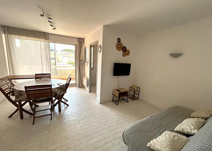 Appartement Pour 4 Avec Parking A 50M De La Plage - Fr-1-837-88 דירה